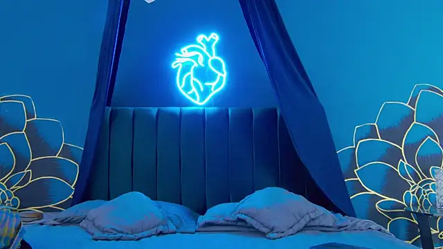 Lunamistyc online show from 10-13-25, 07:58