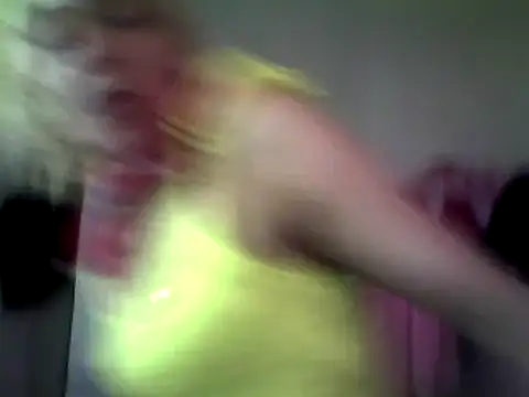 ariana crazzy online show from 02-11-25, 05:07