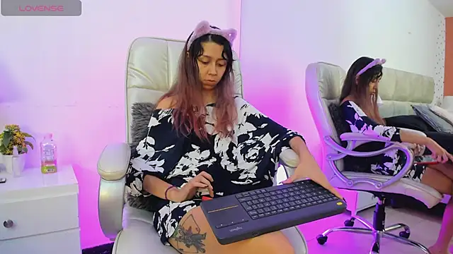 Goddess  Lilith online show from 02-04-26, 09:20