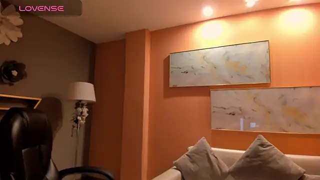 KaiaFerreira online show from 01-27-25, 12:05