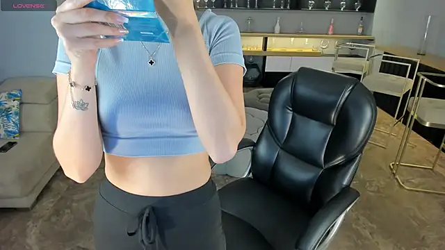 KaiaFerreira online show from 09-21-25, 12:18