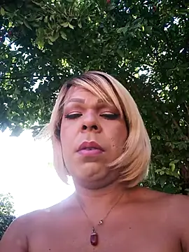 blondebitchlitle online show from 11-07-25, 01:44