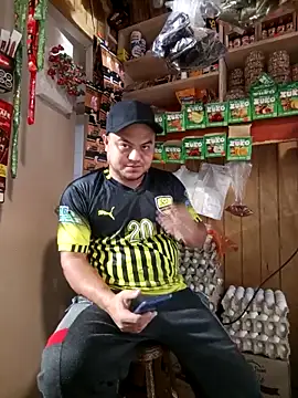 Snapshot of TheBriiaand30 chatting on 10-16-25, 04:08 TheBriiaand30 online show from 10-16-25, 04:08