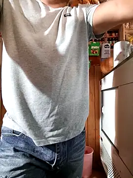 Snapshot of TheBriiaand30 chatting on 01-07-26, 02:08 TheBriiaand30 online show from 01-07-26, 02:08