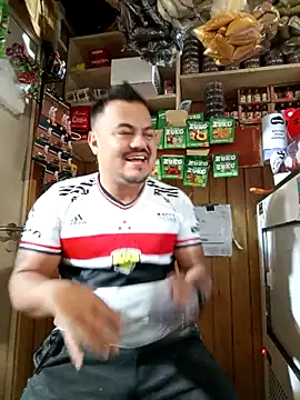 Snapshot of TheBriiaand30 chatting on 03-03-26, 03:07 TheBriiaand30 online show from 03-03-26, 03:07