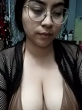 rosegloss69 online show from 12-26-24, 07:03