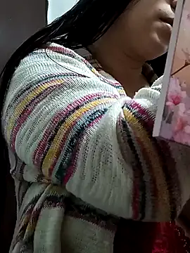 rosegloss69 online show from 01-18-25, 06:03