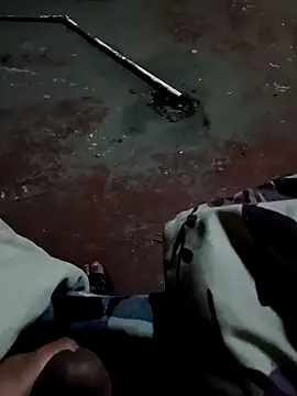 dvaughn3117 online show from 12-11-24, 06:36