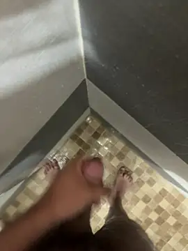 mylovetr1 online show from 02-15-26, 12:29