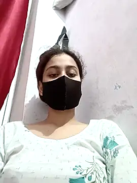 Snapshot of magicmoment00786 chatting on 10-20-25, 12:38 magicmoment00786 online show from 10-20-25, 12:38