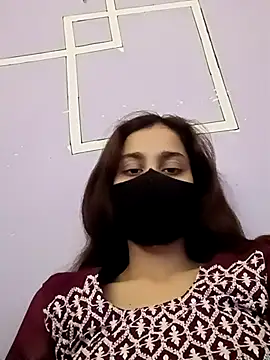 Snapshot of magicmoment00786 chatting on 11-07-25, 04:40 magicmoment00786 online show from 11-07-25, 04:40