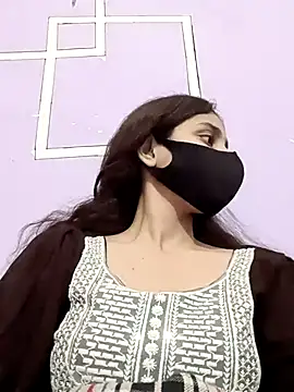 Snapshot of magicmoment00786 chatting on 11-09-25, 04:27 magicmoment00786 online show from 11-09-25, 04:27