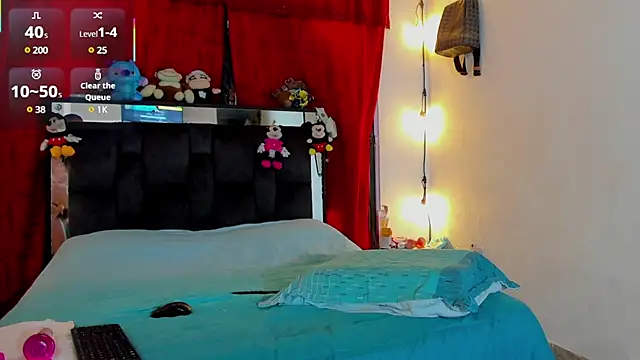 chloe vasquez710 online show from 02-12-25, 07:24