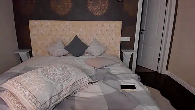 AllisonWilliams online show from 12-13-24, 09:20