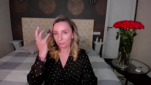 AllisonWilliams online show from 09-17-25, 04:30