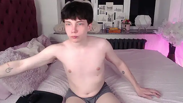 Snapshot of iwillfall chatting on 03-19-26, 01:15 iwillfall online show from 03-19-26, 01:15