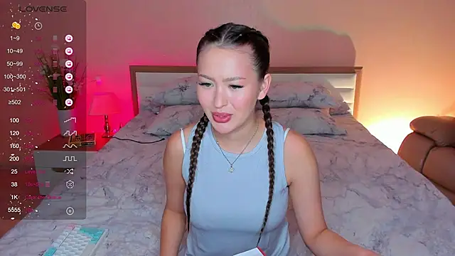 Snapshot of skinny_sissss chatting on 11-05-25, 11:32 skinny sissss online show from 11-05-25, 11:32