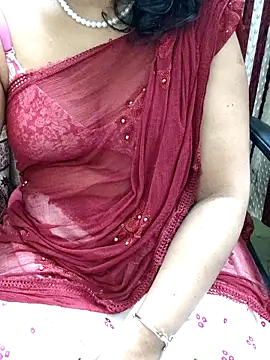 Snapshot of indian_anu_mallu chatting on 03-08-25, 06:47 indian anu mallu online show from 03-08-25, 06:47