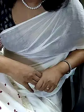 Snapshot of indian_anu_mallu chatting on 03-20-25, 02:19 indian anu mallu online show from 03-20-25, 02:19