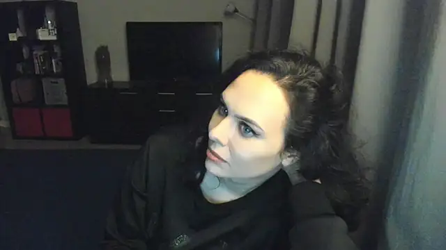MollyCheiz online show from 01-27-25, 11:22