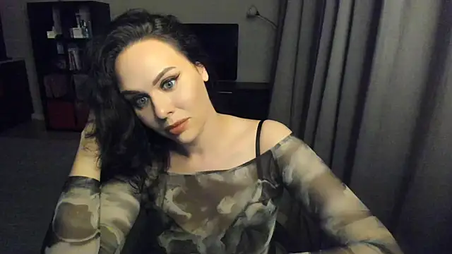 MollyCheiz online show from 03-04-25, 08:38