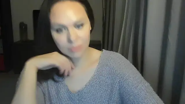 MollyCheiz online show from 02-05-26, 04:22