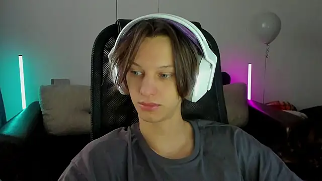 Ostin meow online show from 01-17-26, 10:20