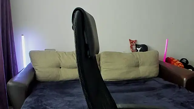 Ostin meow online show from 03-16-26, 05:35