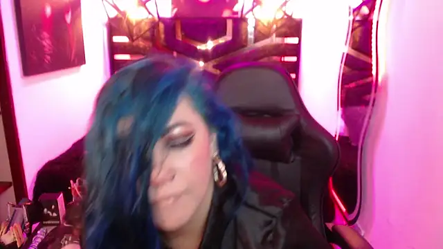 scarleth blue online show from 05-05-26, 03:14