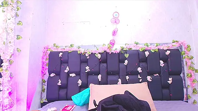 canela oss online show from 09-17-25, 11:56