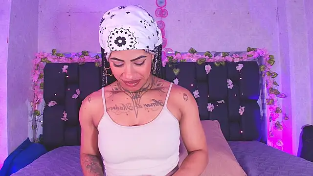 canela oss online show from 09-19-25, 12:06