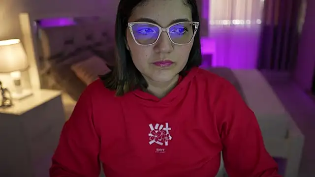 Camilaa bueno online show from 12-06-24, 08:07