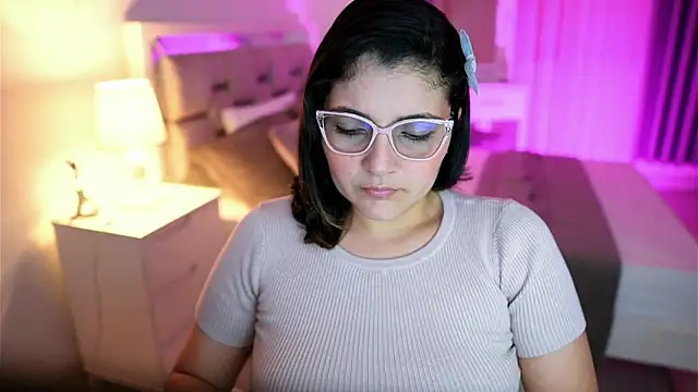 Camilaa bueno online show from 03-14-25, 12:54