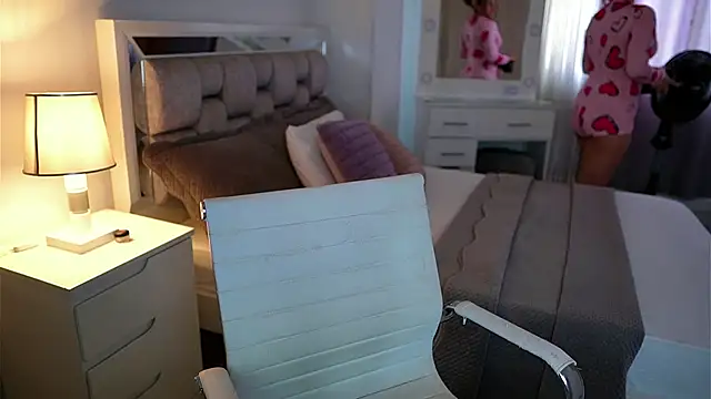 Camilaa bueno online show from 02-14-26, 09:11