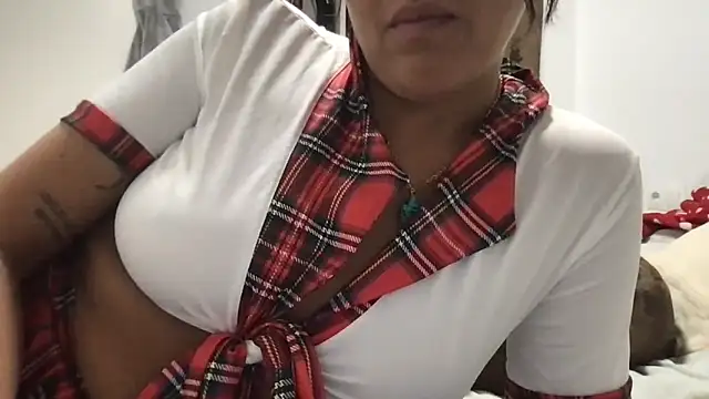 Snapshot of ScarlettMadii chatting on 12-04-24, 10:19 ScarlettMadii online show from 12-04-24, 10:19