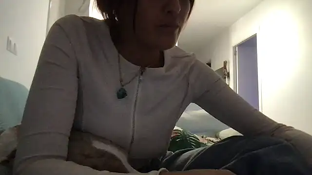 Snapshot of ScarlettMadii chatting on 12-06-24, 03:44 ScarlettMadii online show from 12-06-24, 03:44