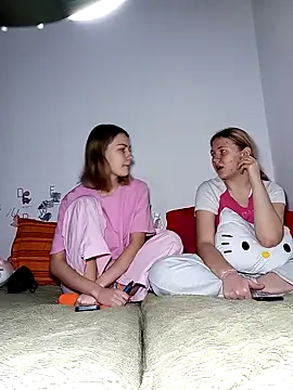 ella grays online show from 02-15-26, 05:09