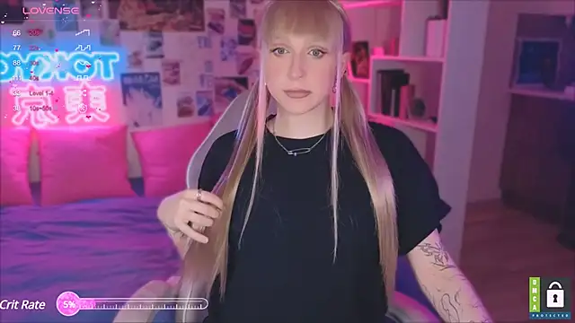 Snapshot of p1nkvenom chatting on 03-02-25, 05:58 p1nkvenom online show from 03-02-25, 05:58