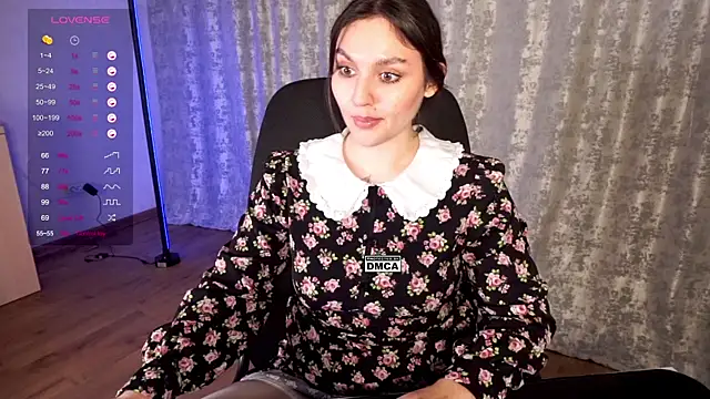 Snapshot of Hoot_owl_cb chatting on 11-21-25, 03:44 Hoot owl cb online show from 11-21-25, 03:44