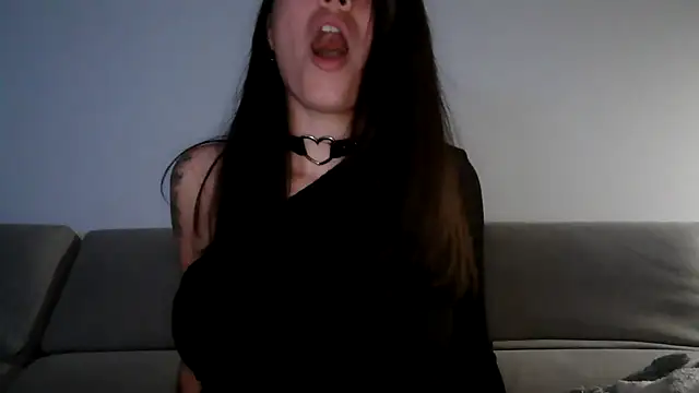 AmaraBella69 online show from 12-16-24, 10:24
