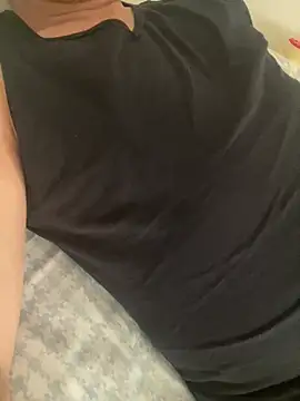 Tratto bianco002 online show from 12-18-24, 11:34