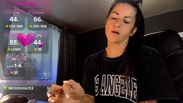 Snapshot of Aria_Dl chatting on 03-17-25, 12:04 Aria Dl online show from 03-17-25, 12:04