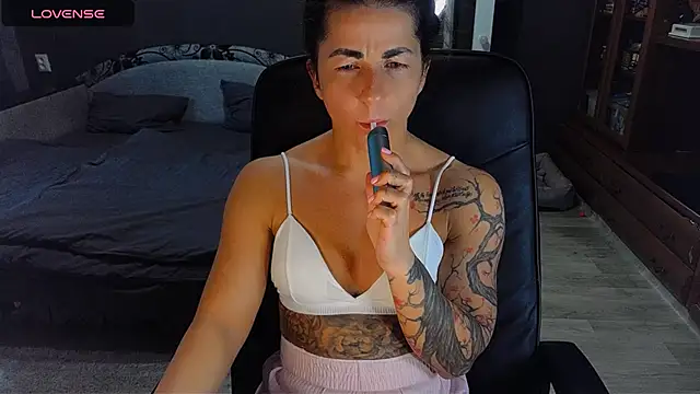 Aria Dl online show from 10-07-25, 11:18