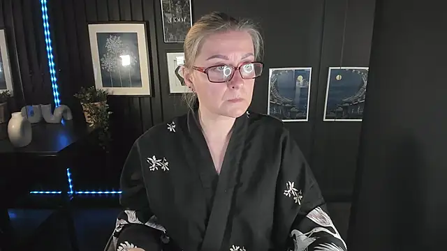 AlexandraKind online show from 09-23-25, 01:58