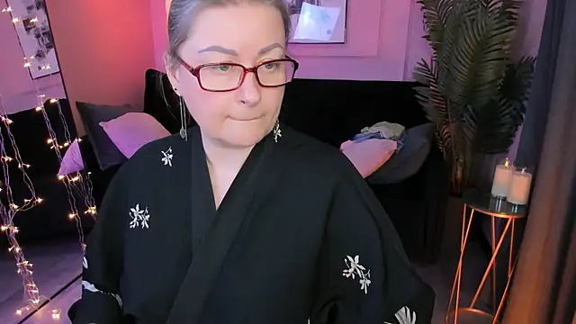 AlexandraKind online show from 02-10-26, 09:41