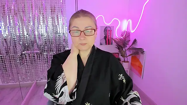 AlexandraKind online show from 03-13-26, 01:40