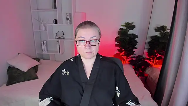 AlexandraKind online show from 03-22-26, 08:34