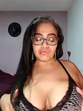 Katrina The Kitty online show from 01-30-25, 04:34
