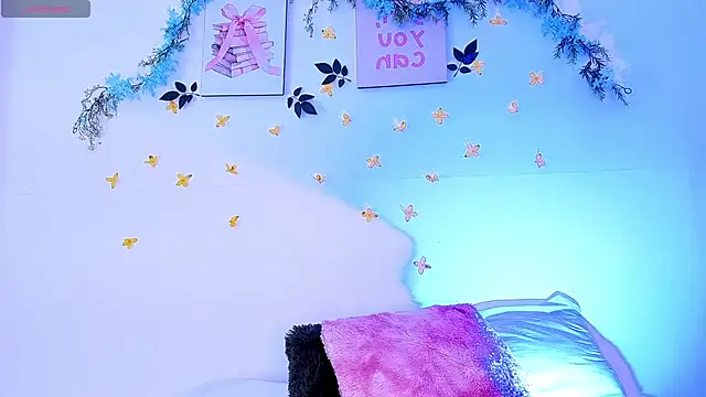  karenestrada online show from 11-21-25, 07:07