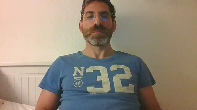 alcatraz009 online show from 10-05-25, 01:04